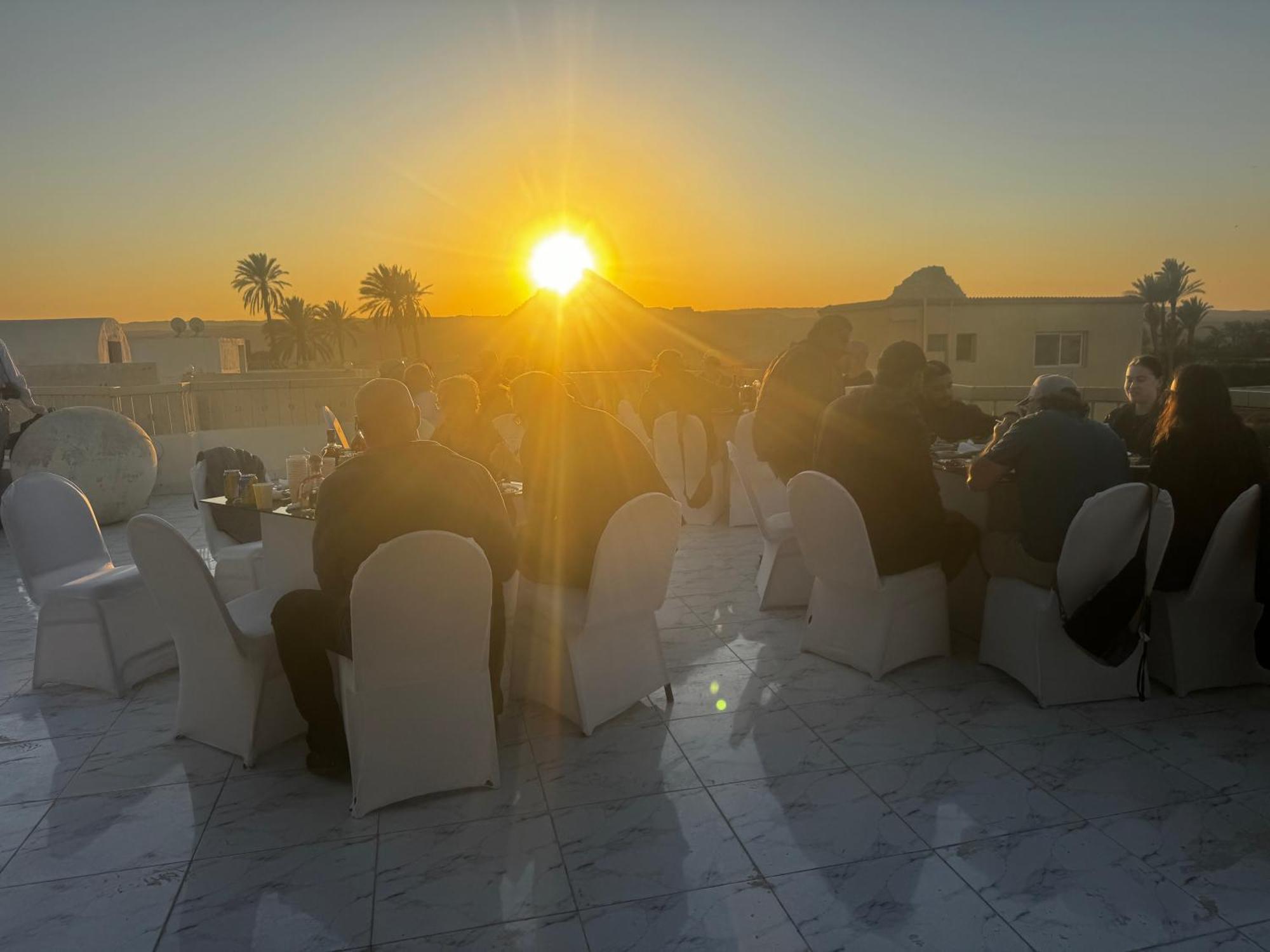 El Hawamdeya Sunset Guesthouse Abusir מראה חיצוני תמונה