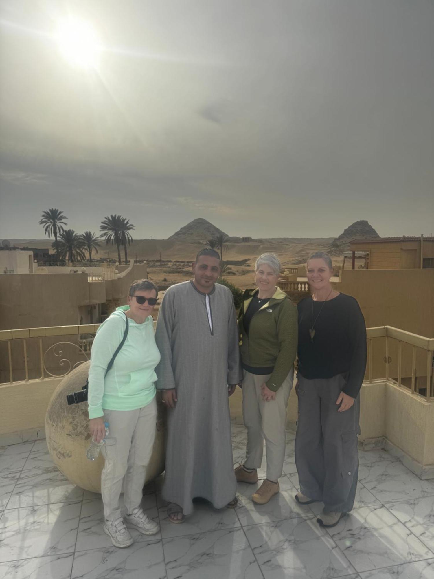 El Hawamdeya Sunset Guesthouse Abusir מראה חיצוני תמונה